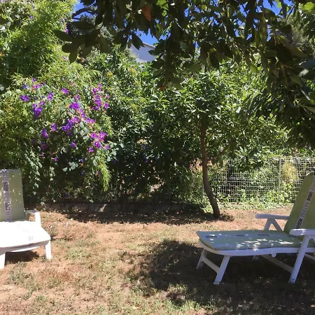 Διαμέρισμα Oustaou Di Ercole *