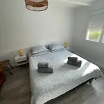 Apartment Oustaou Di Ercole *